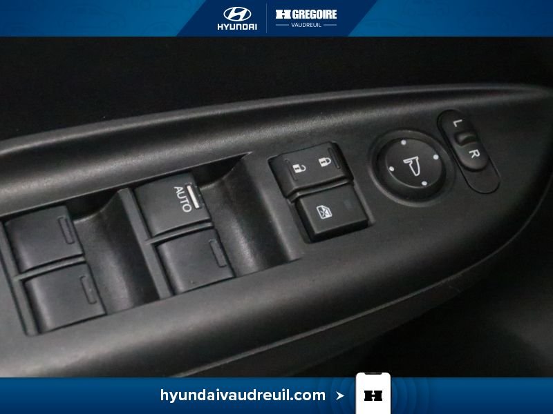 Honda Fit YA914 | 5dr HB CVT LX 2015 Gris Laval - photo #16