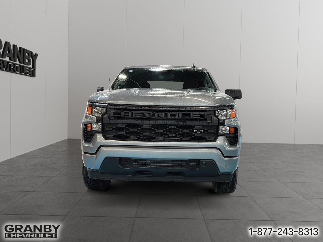 2026 CHEVROLET Silverado 1500 K1500 SILVERADO CREW CAB CUSTOM STD/BOX (1CX) | 26-0980 STERLING GREY METALLIC Granby - photo #1