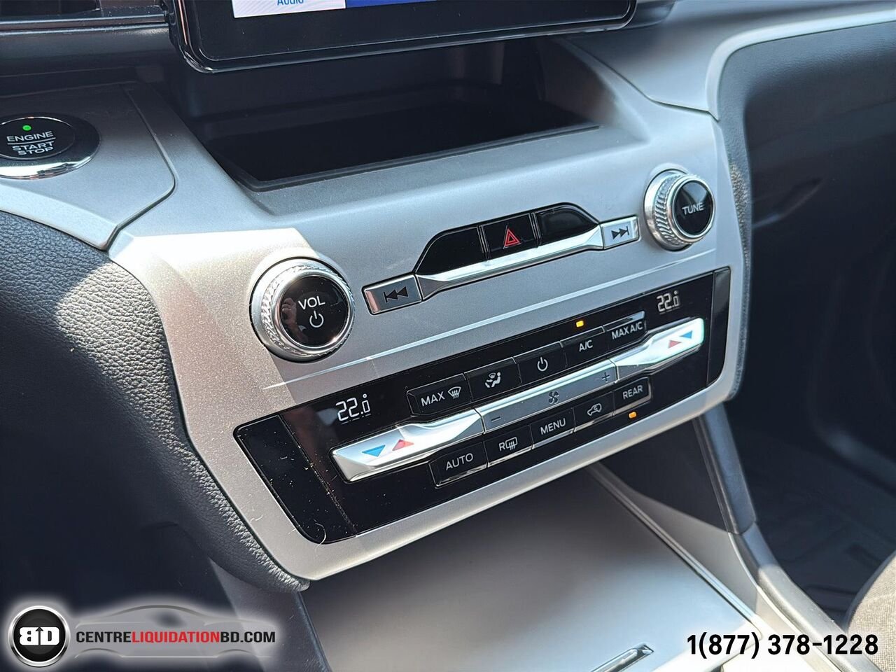 2020 Ford Explorer XLT AWD 7 PASSAGERS | BD0332 Grey Granby - photo #20