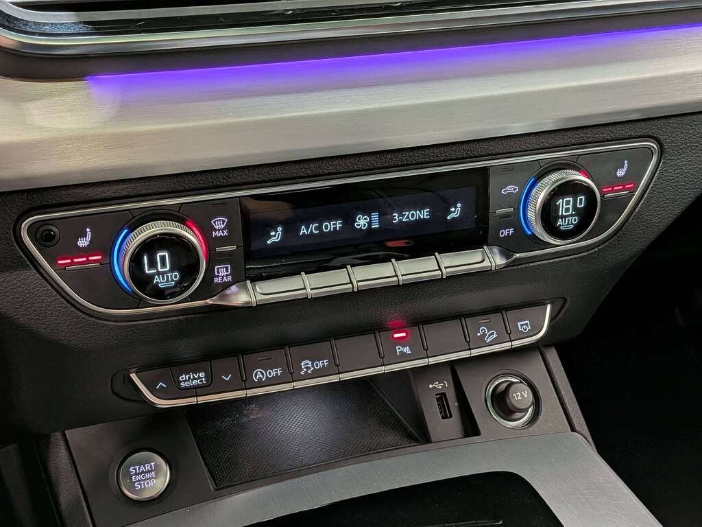 Audi Q5 Technik 45 TFSI quattro 2023 Noir Val-David - photo #28
