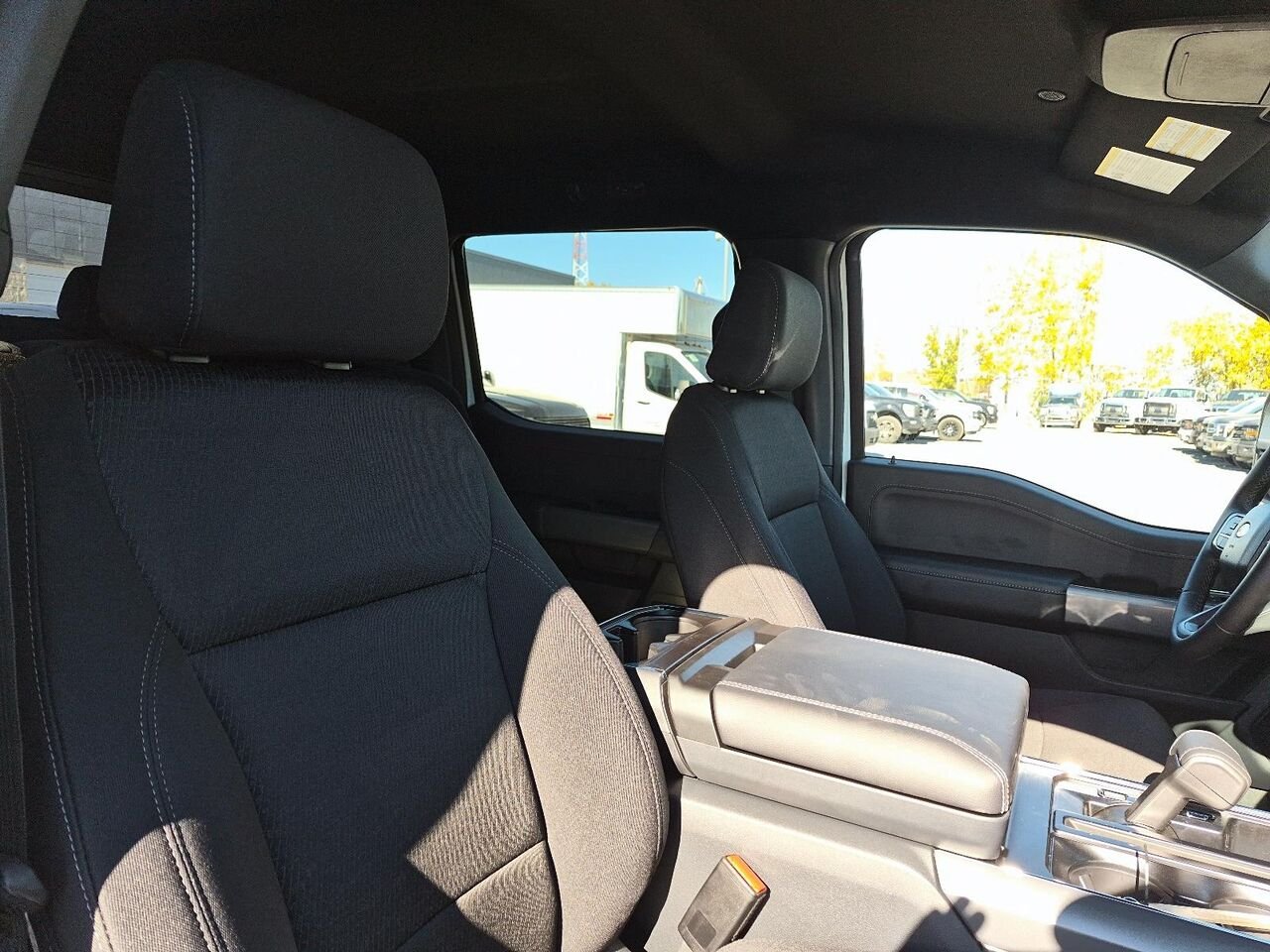 Ford F-150 2F458 | XLT 2026 Blanc Oxford Saint-Jérôme - photo #7