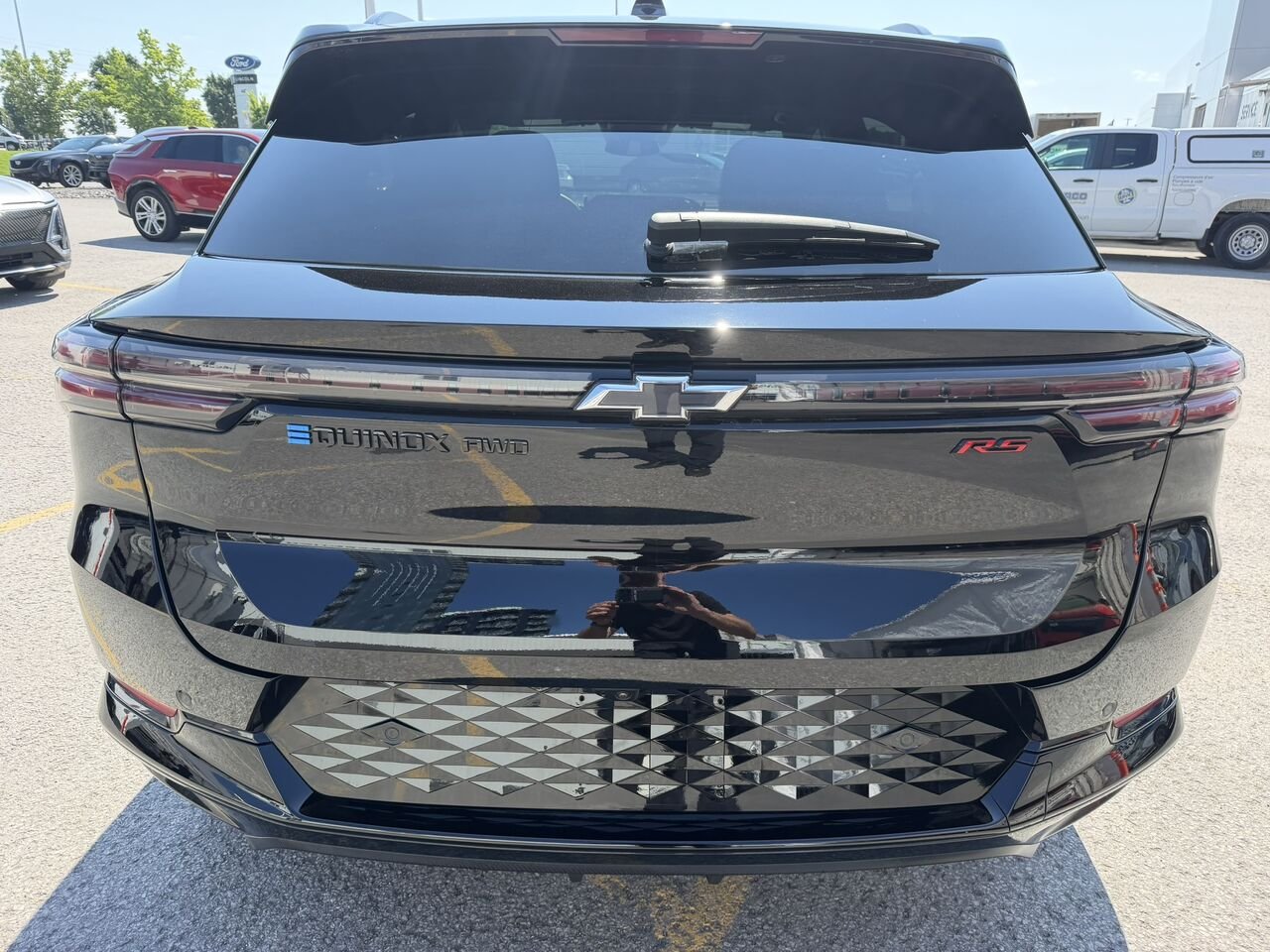 Chevrolet Equinox EV RS AWD TOIT PANORAMIQUE 2026 Noir Laval - photo #6