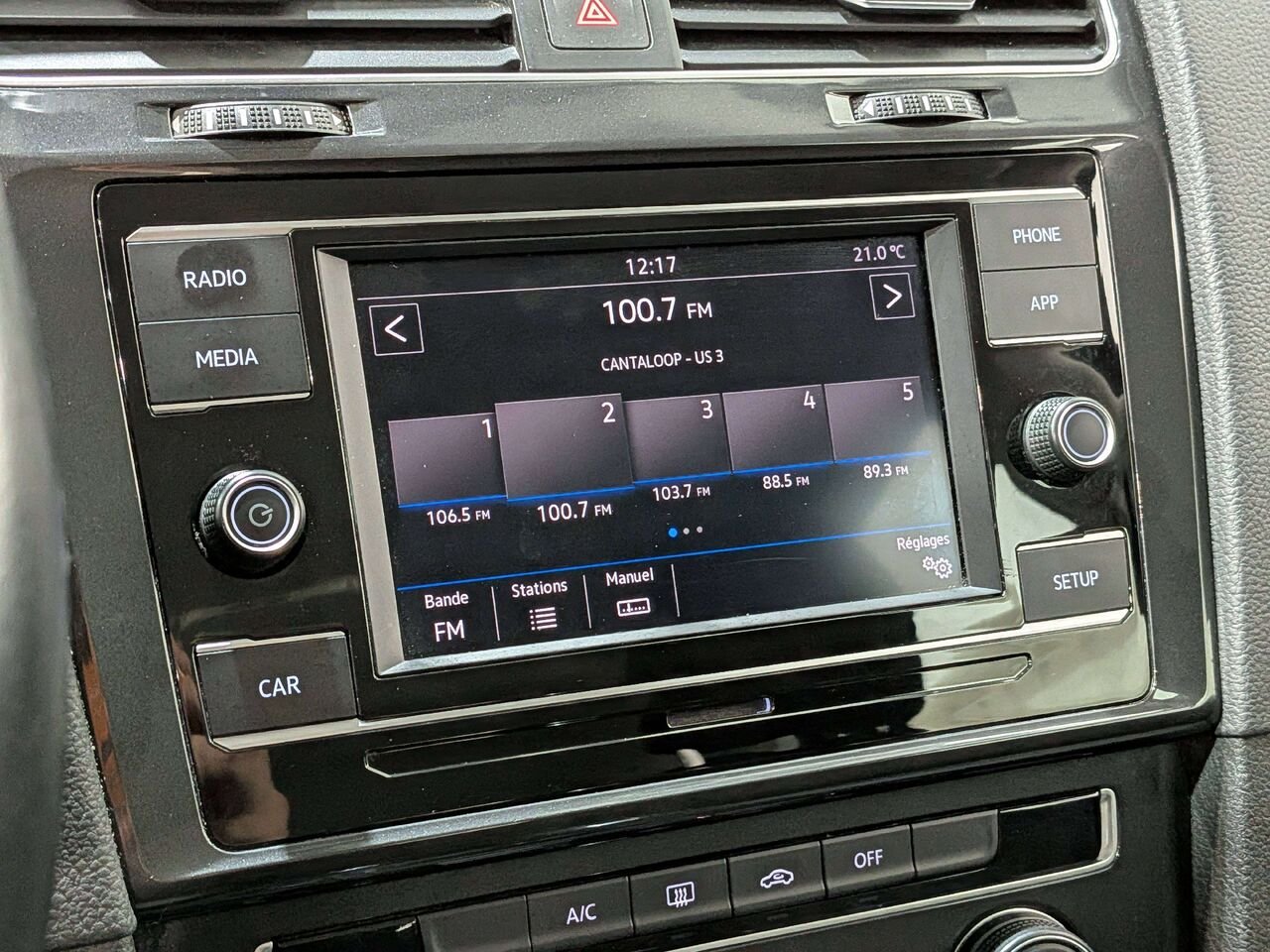 Volkswagen Golf Comfortline 5-door Auto 2019 Noir Val-David - photo #19