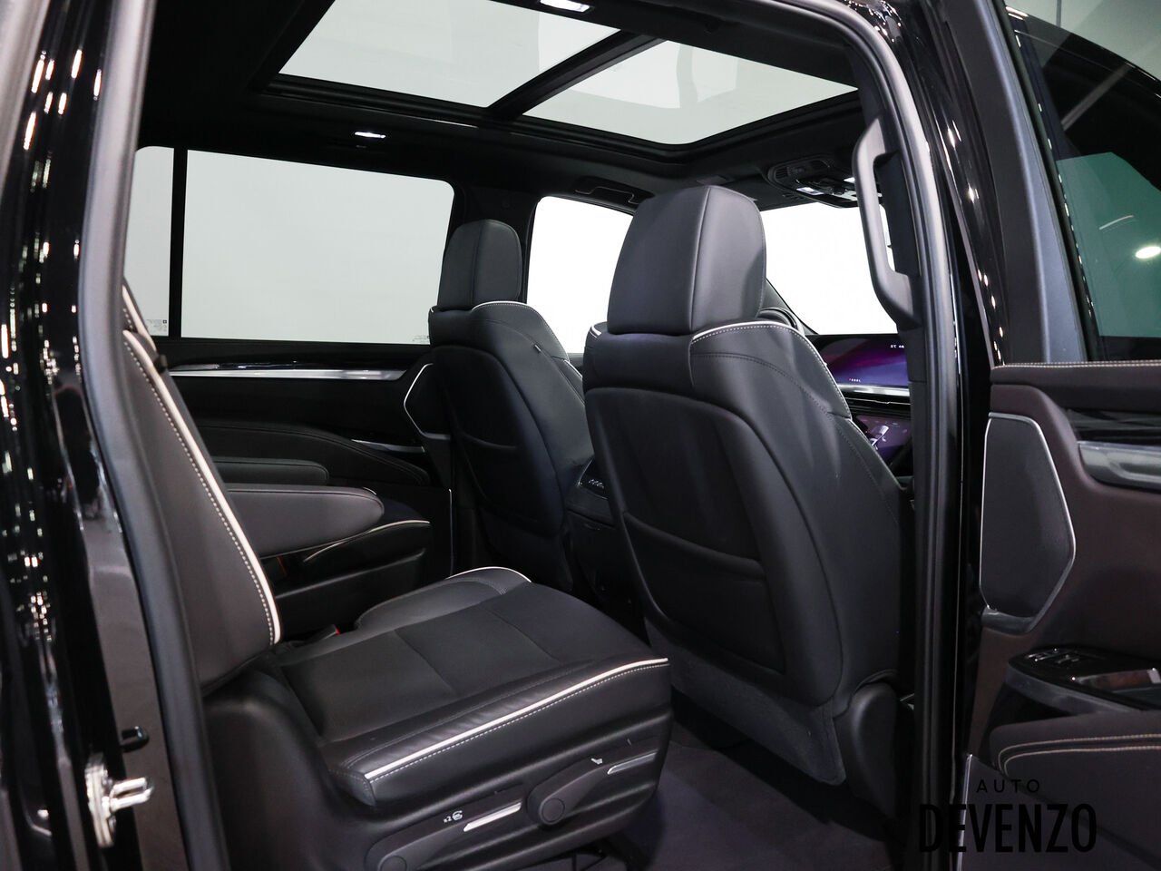Cadillac Escalade ESV 2026 Noir Saint-Eustache - photo #8