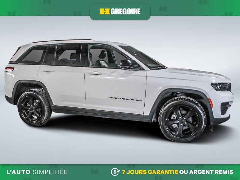 Jeep Grand Cherokee 2023 Blanc Laval - photo #10