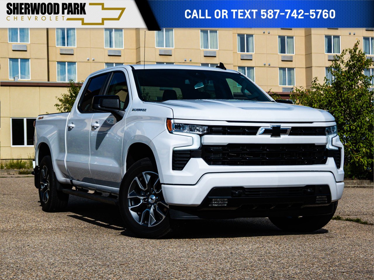2024 Chevrolet Silverado 1500 4WD Crew Cab 147 RST White Sherwood Park - photo #0