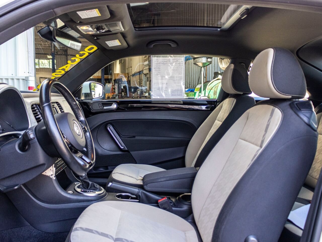 Volkswagen Beetle Coupe Coast avec boîte automatique 2018 Blanc Châteauguay - photo #23
