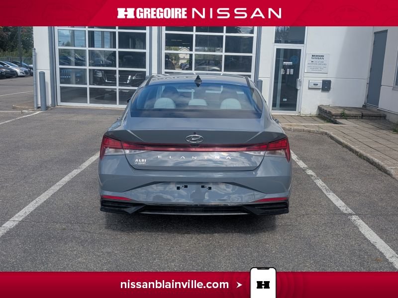 2022 Hyundai Elantra Grey Laval - photo #17