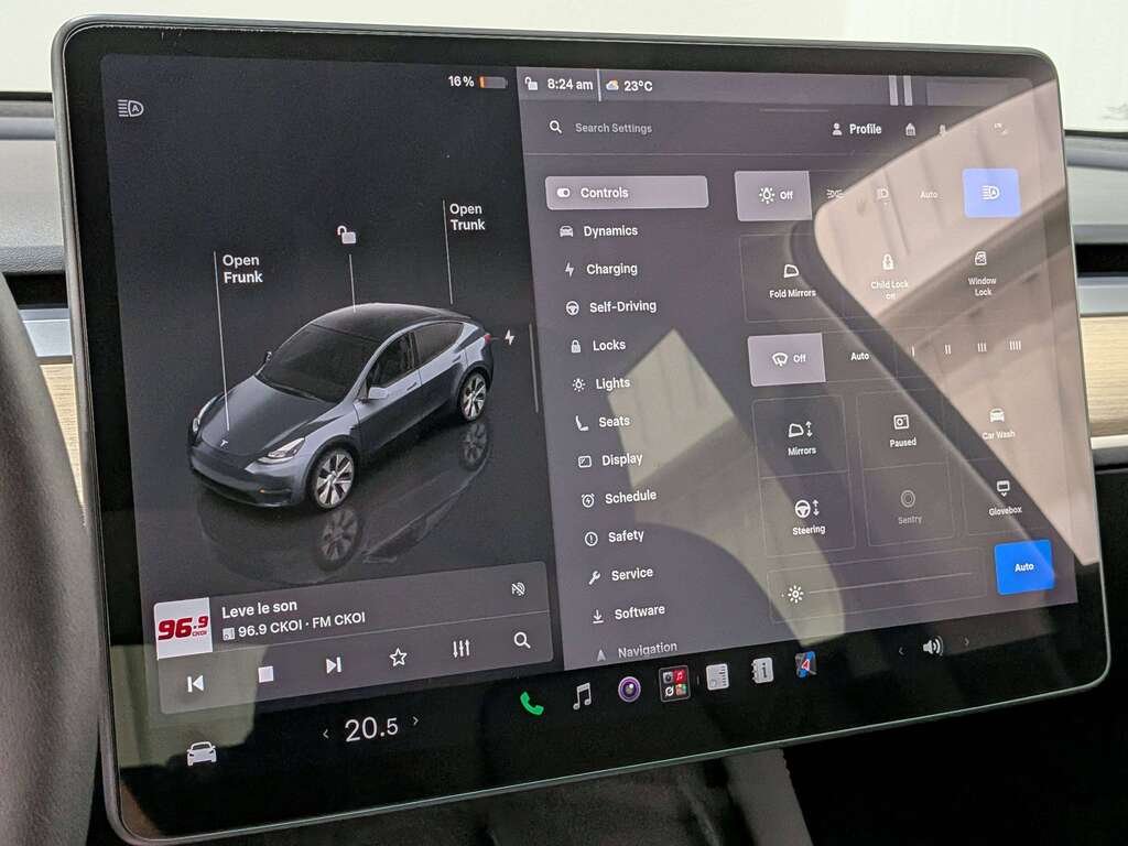 Tesla Model Y RWD 2023 Gris Val-David - photo #20