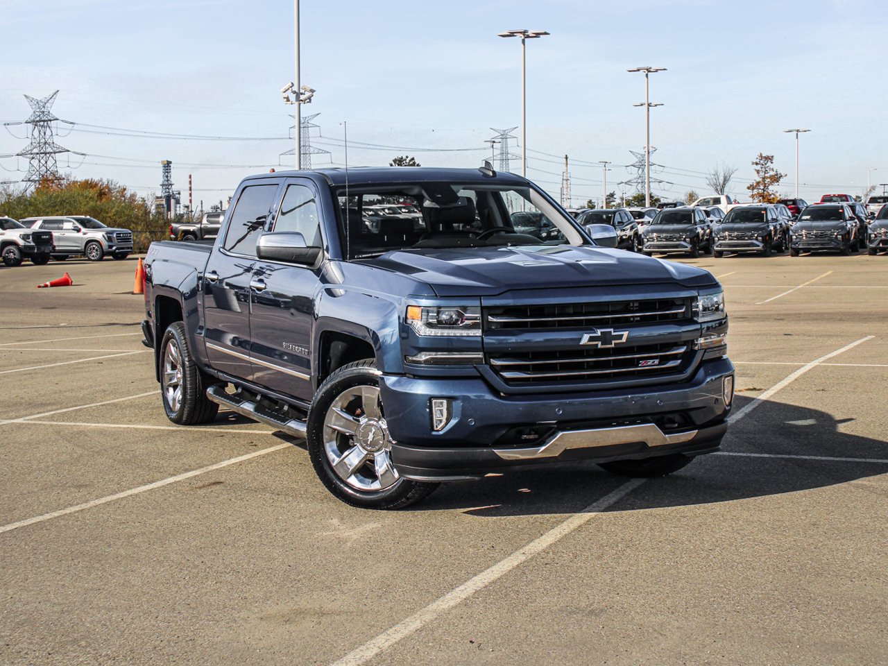 2018 Chevrolet Silverado 1500 4WD Crew Cab 143.5 LTZ w/2LZ Blue Sherwood Park - photo #1