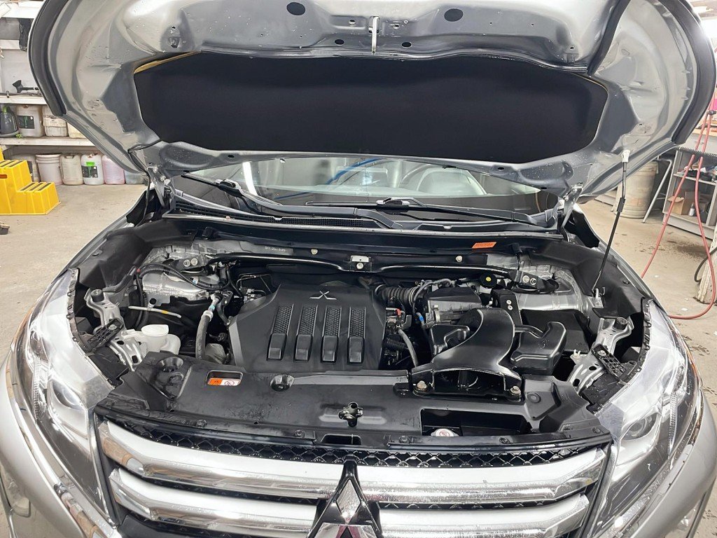 2018 Mitsubishi Eclipse Silver Mont-Laurier - photo #23