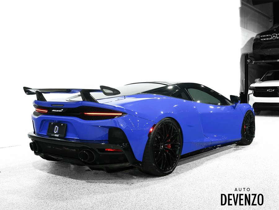 McLaren GT 2023 2023 Bleu