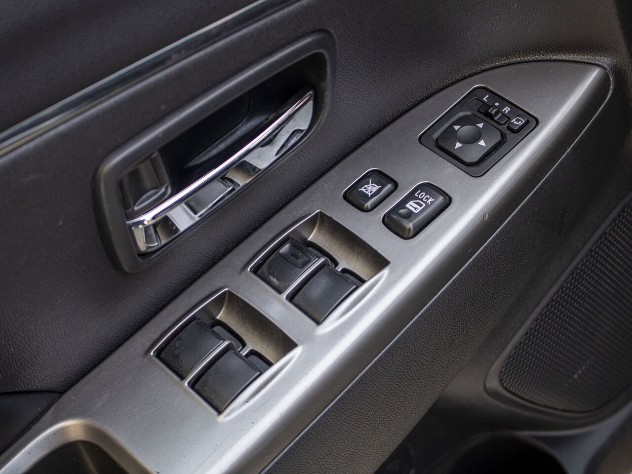 2019 Mitsubishi RVR GT-AWD Black Montreal - photo #27