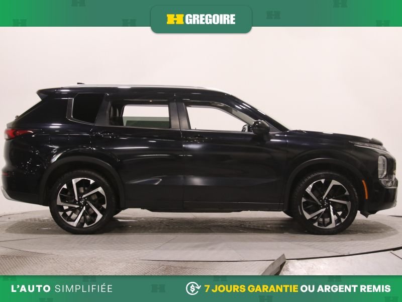 Mitsubishi Outlander 823226 | LE Premium AWD AUTO AC CUIR TOIT NAV MAGS CAM RECU 2022 Noir Laval - photo #10