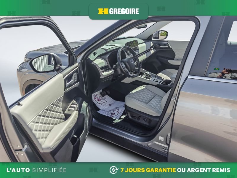 Mitsubishi Outlander 2024 Argent Blainville - photo #11