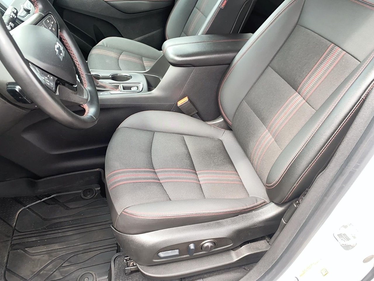 Chevrolet Equinox RS 2023 Blanc Baie-Comeau - photo #10
