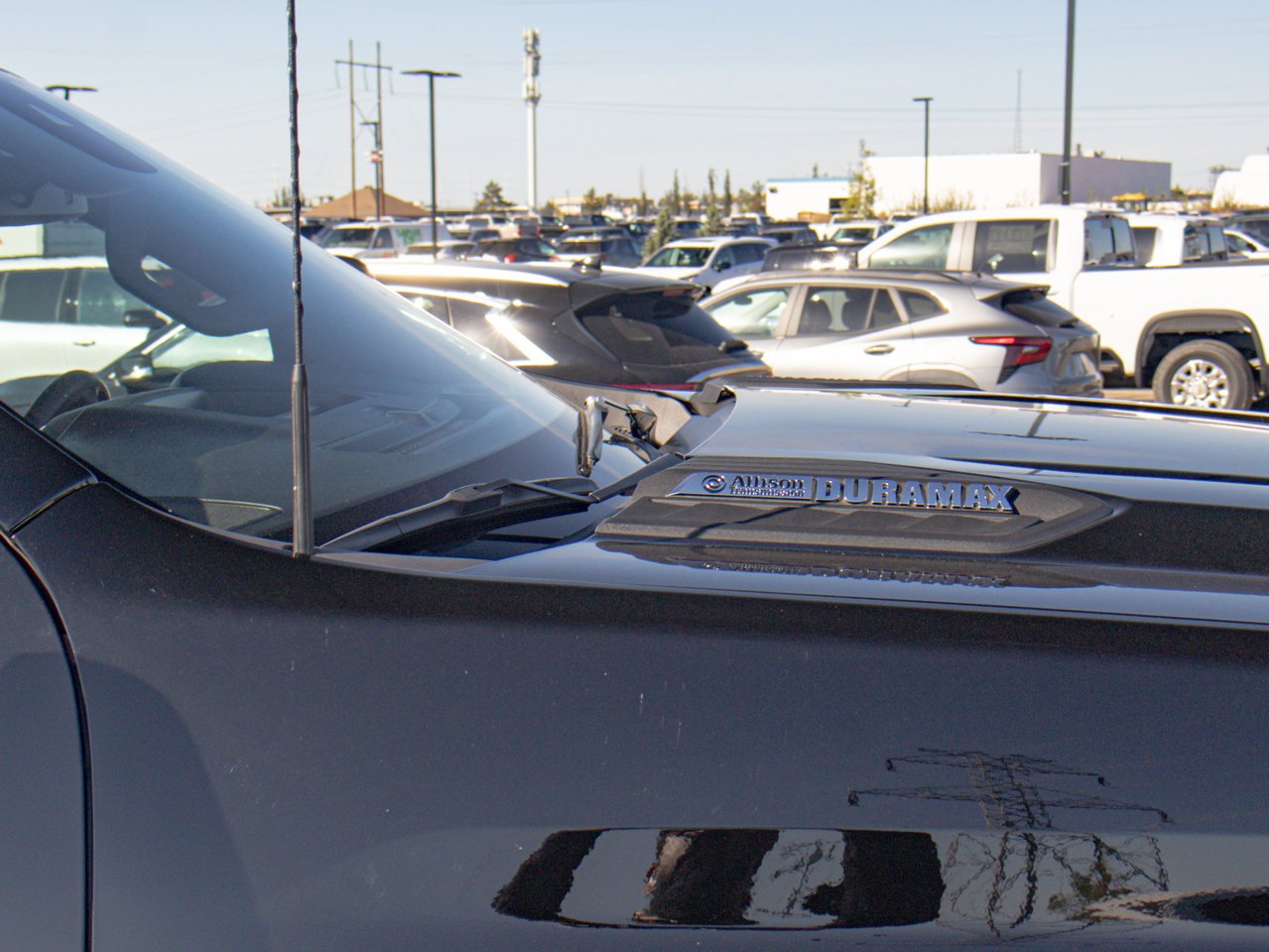 2025 Chevrolet Silverado 2500HD 4WD Crew Cab 159 Custom Black Sherwood Park - photo #16
