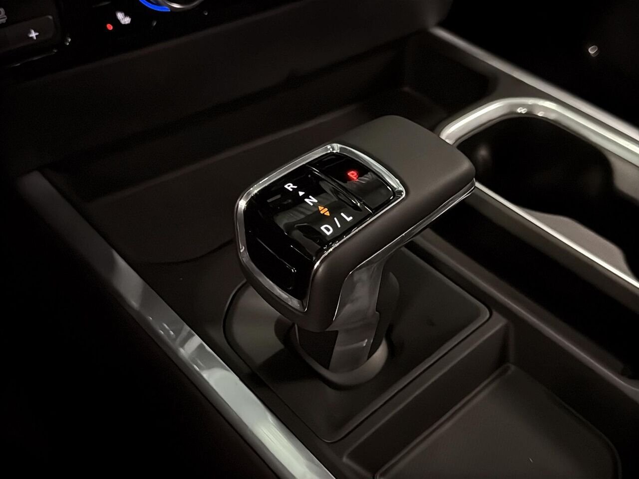 2026 GMC Sierra 1500 SLT ONYX BLACK Saint-Hyacinthe - photo #14