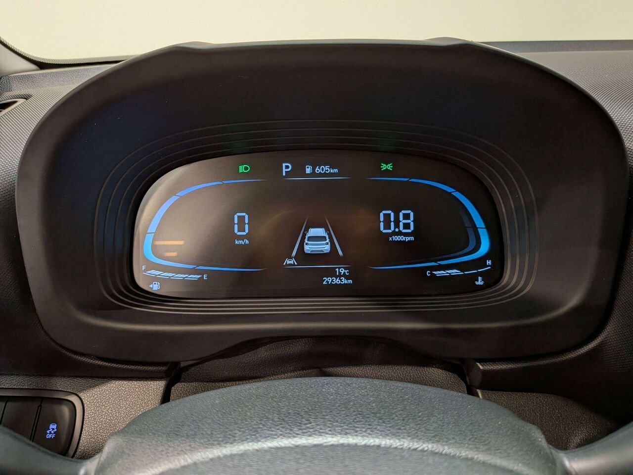 2026 Hyundai Venue Preferred IVT Black Val-David - photo #16