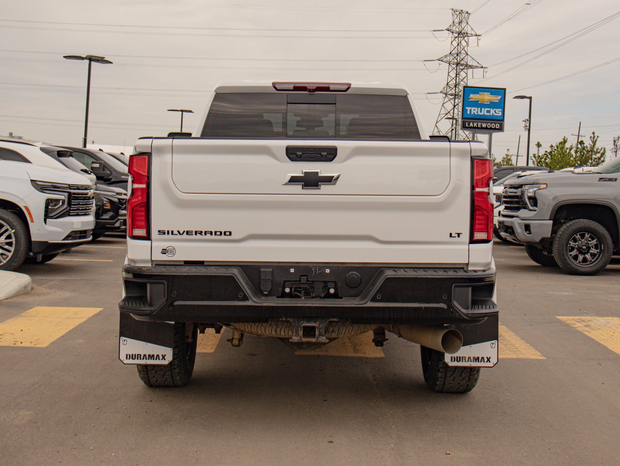 2025 Chevrolet Silverado 3500HD 4WD Crew Cab 159 LT White Sherwood Park - photo #8