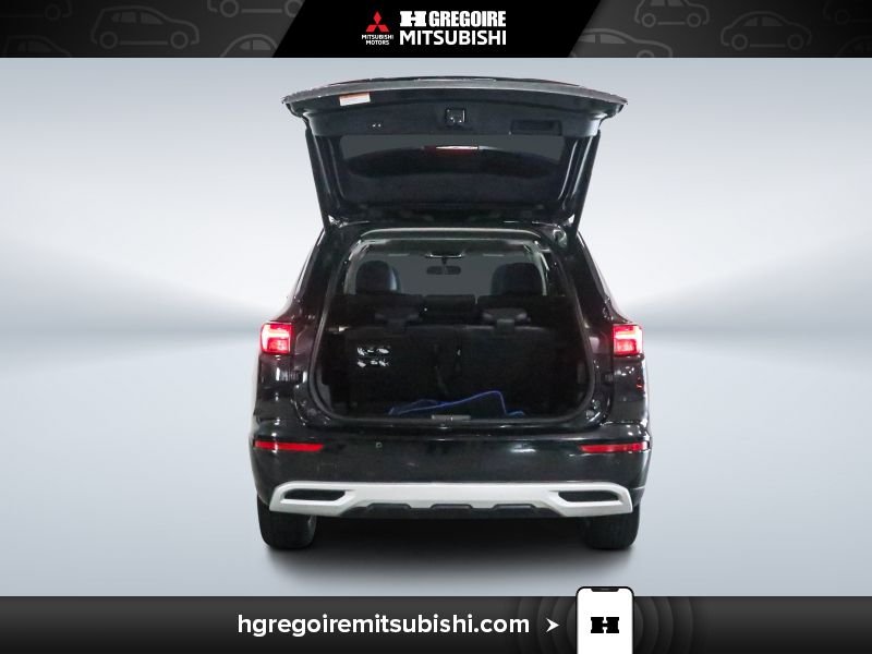 Mitsubishi Outlander PHEV 2024 Noir Laval - photo #36