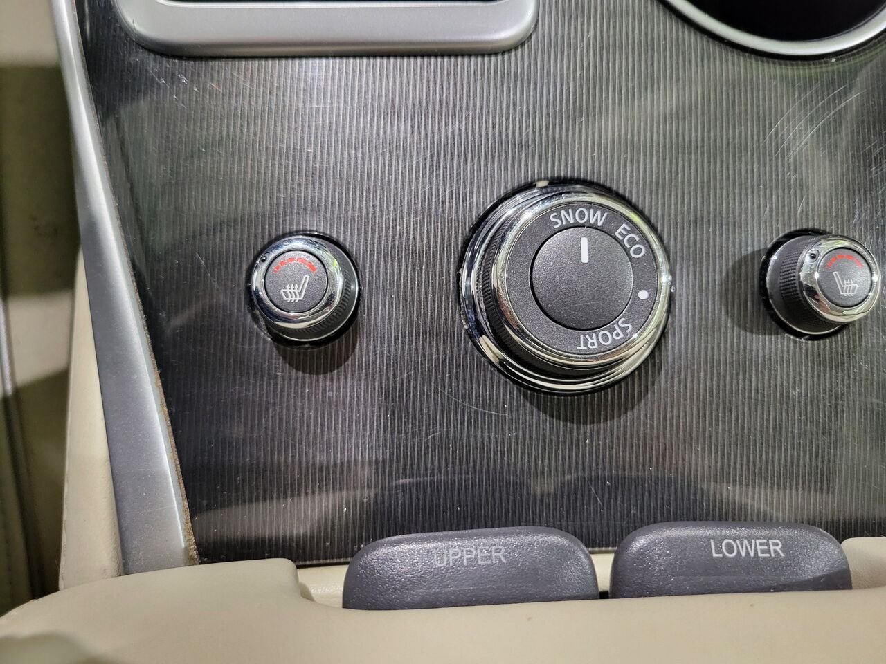 2018 INFINITI QX60  - photo #10
