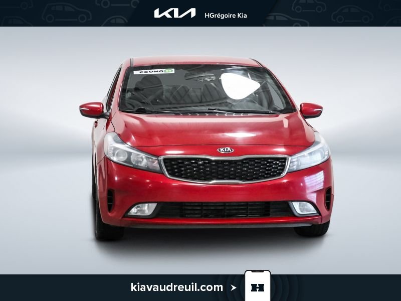 2017 Kia Forte Red Laval - photo #0
