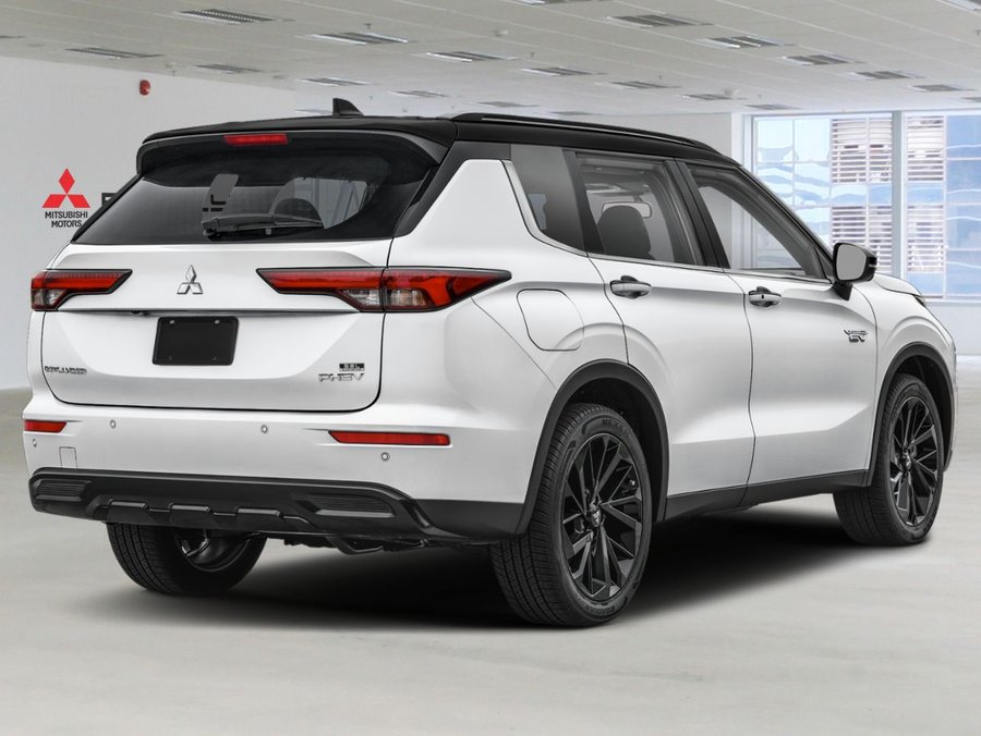2026 MITSUBISHI Outlander Plug-In Hybrid GT NOIR White Diamond/Black Roof