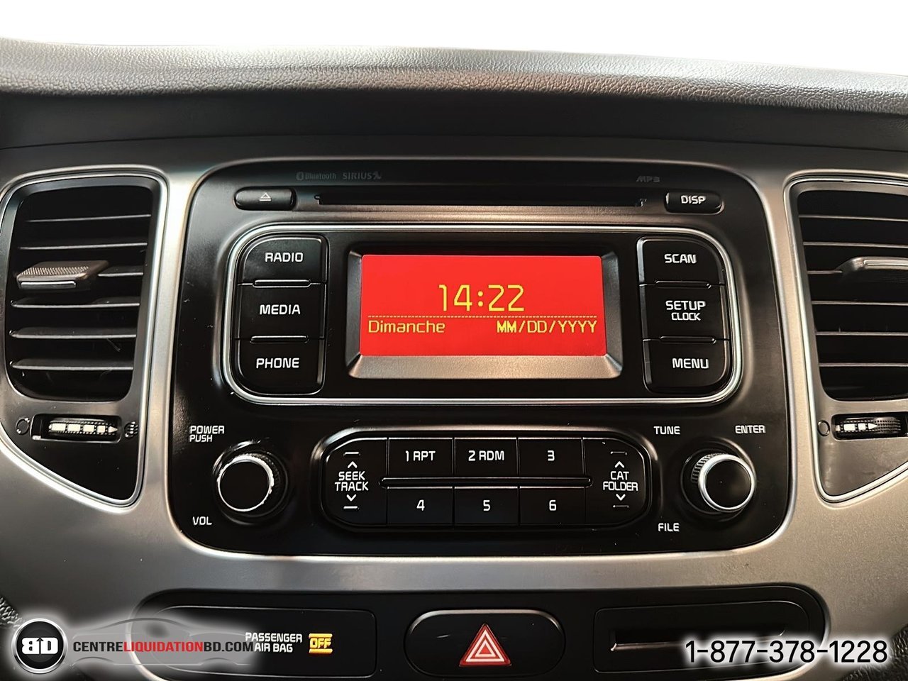 Kia Rondo LX familiale 4 portes BM | A8559 2015 Gris Granby - photo #21