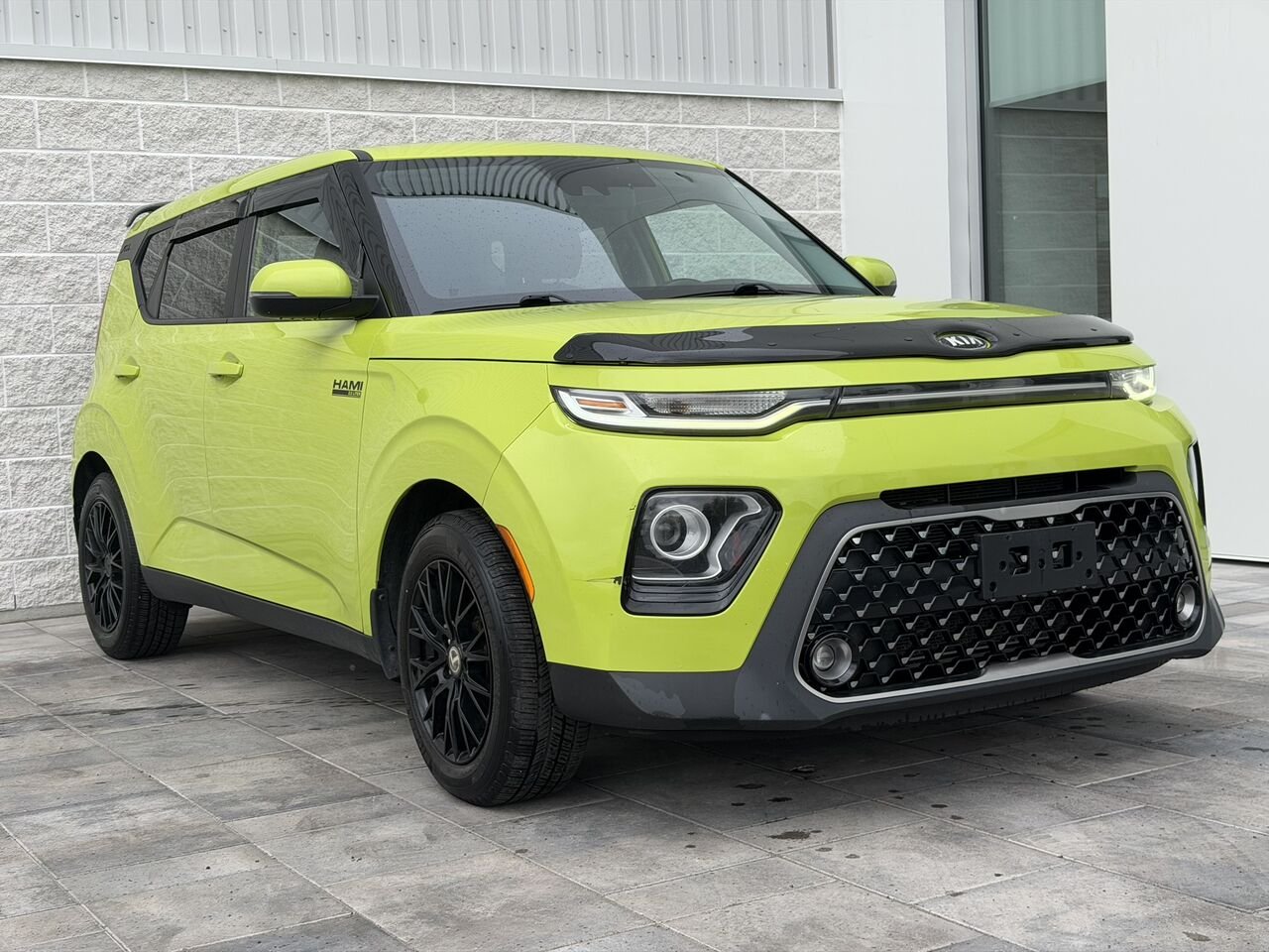 2020 Kia Soul EX Green Laval - photo #0