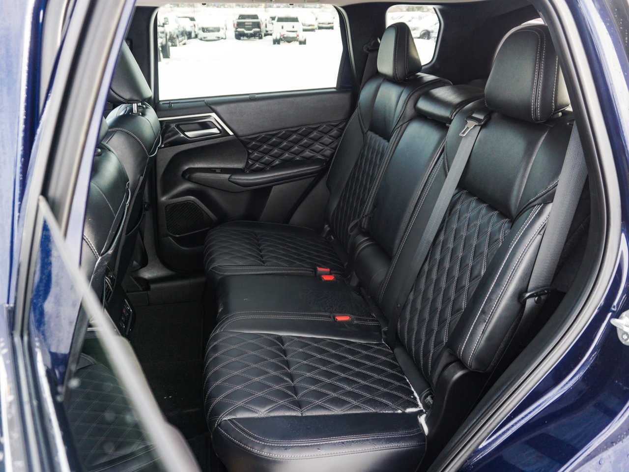 2024 Mitsubishi Outlander GT S-AWC Blue Sherwood Park - photo #28