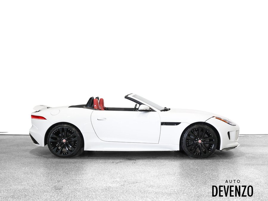 2016 Jaguar F-TYPE 2016 White