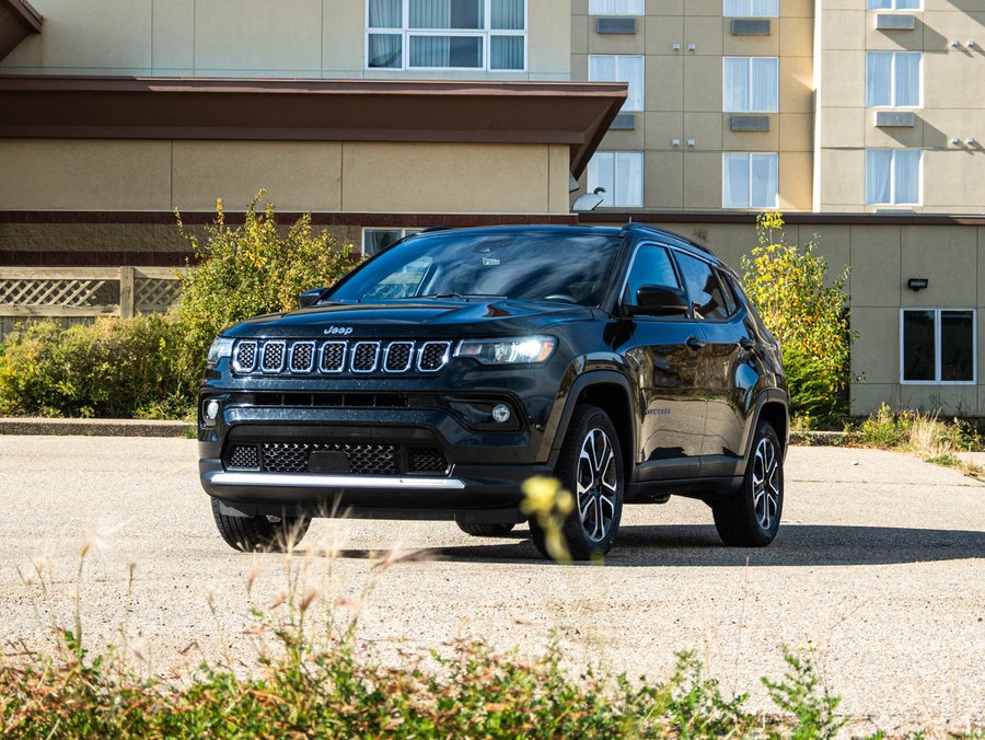 2023 Jeep Compass Limited 2.0L | Sunroof Black