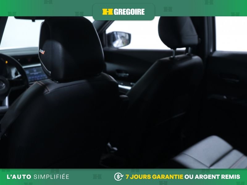 2020 Nissan Kicks White Blainville - photo #21
