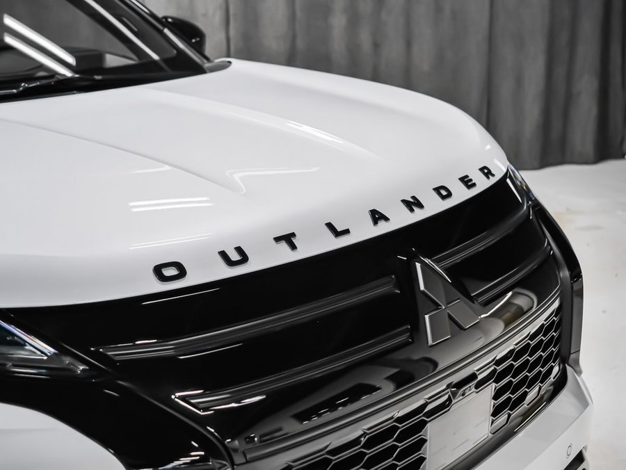 Mitsubishi Outlander PHEV GT NOIR 2026 Blanc diamant/toit noir