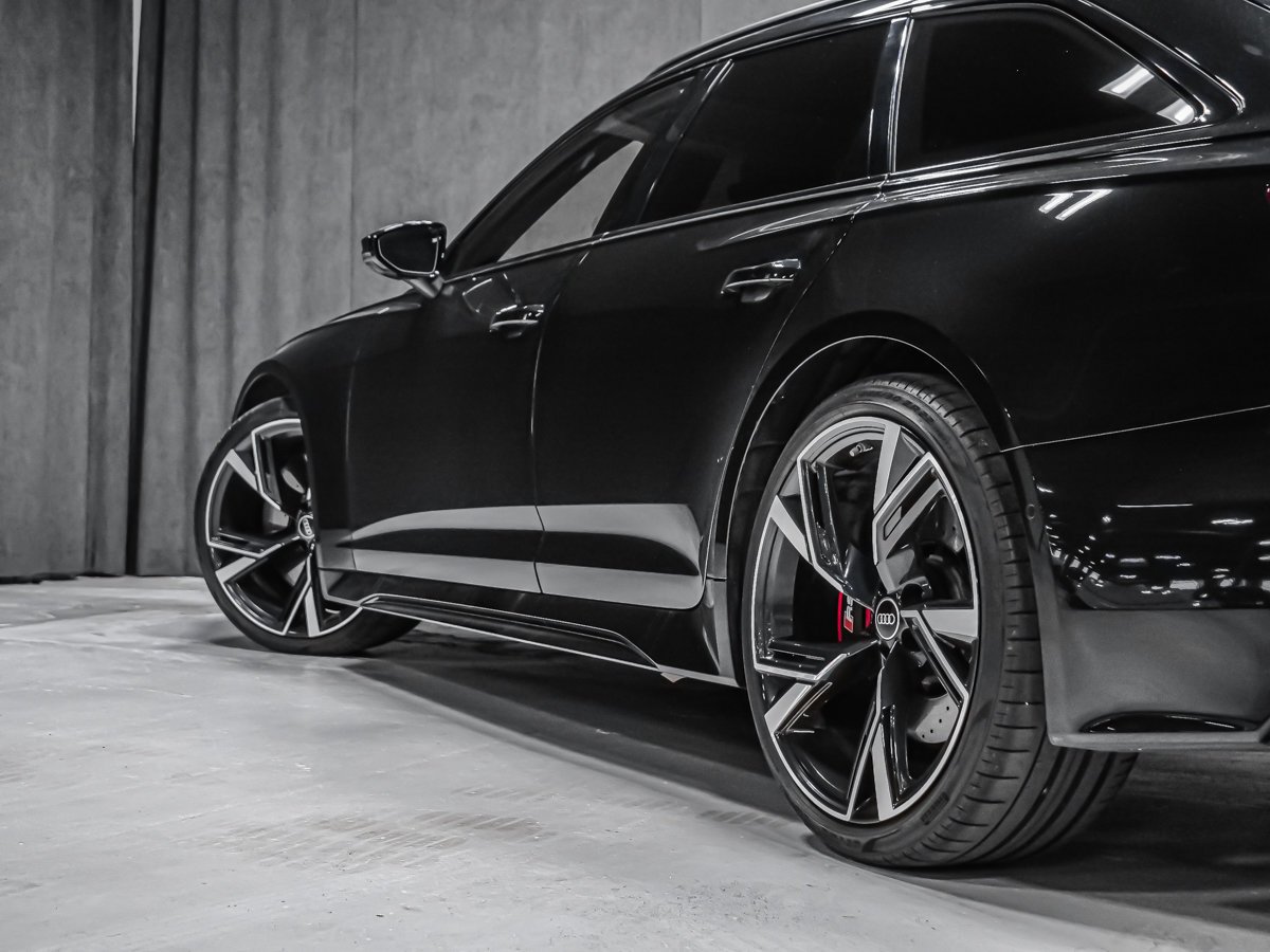 2023 Audi RS 6 Avant Black Montreal - photo #10