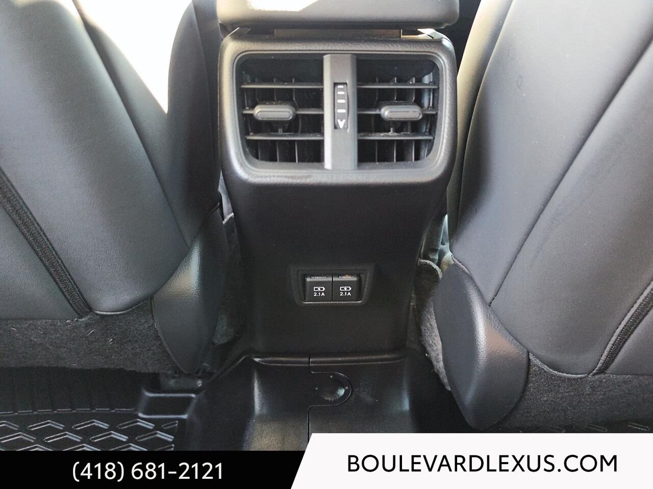 Lexus UX 19914A | UX 250h CVT 2019 Orange Québec - photo #18