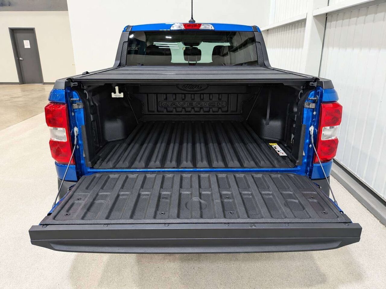 2023 Ford Maverick XLT FWD SuperCrew Blue Val-David - photo #8