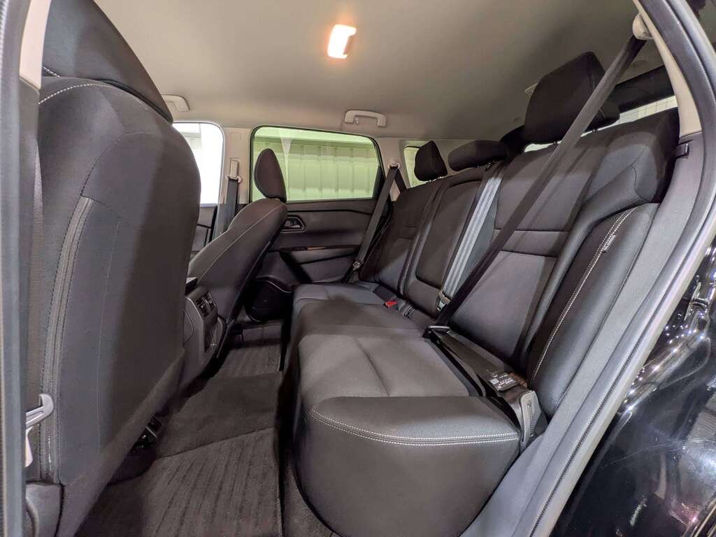 2024 Nissan Rogue AWD S Black Val-David - photo #10