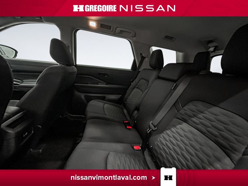 2024 Nissan Pathfinder Grey Saint-Eustache - photo #15
