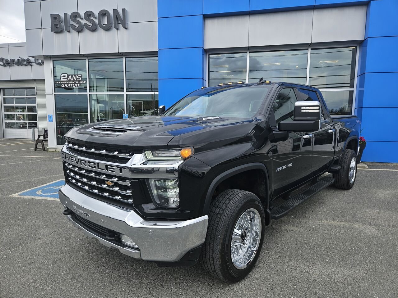 Chevrolet Silverado 2500HD LTZ cabine multiplace 4RM 159 po 2023 Noir Thetford Mines - photo #0