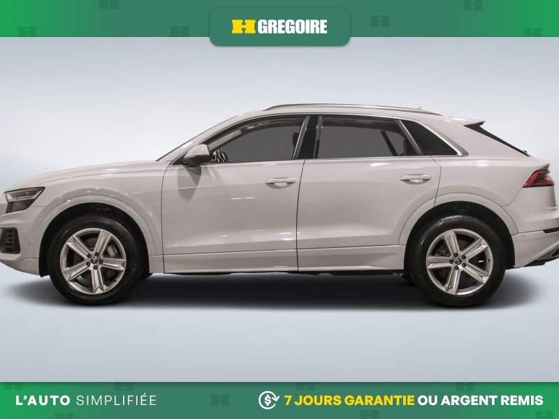 2019 Audi Q8 White Blainville - photo #4