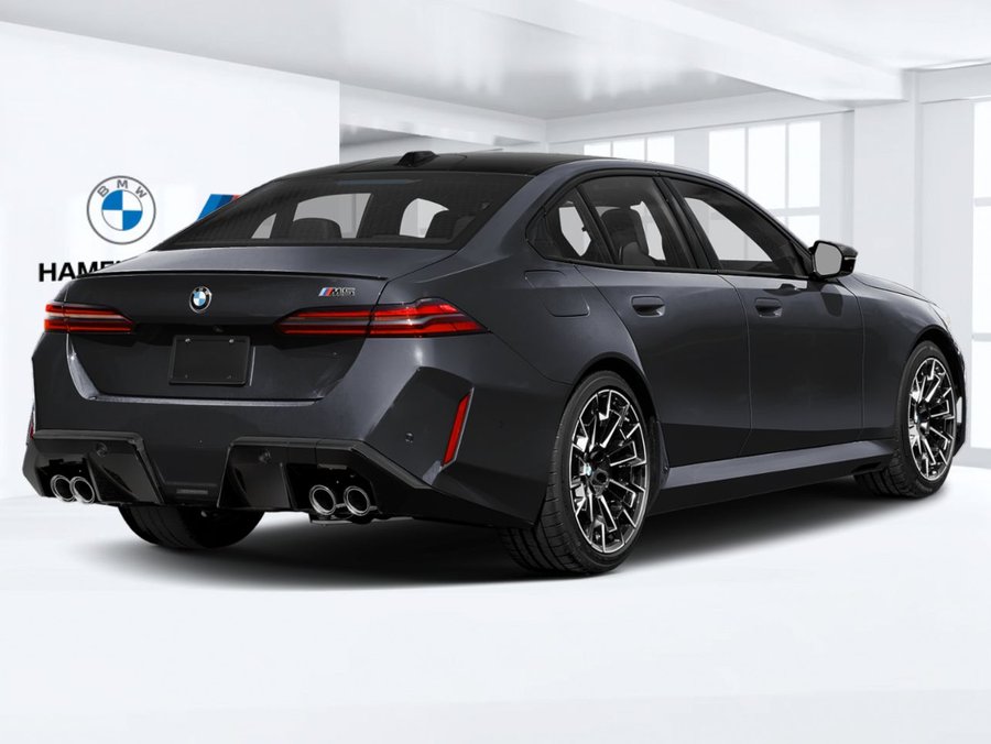 2027 BMW M5 2027 Black Sapphire Metallic