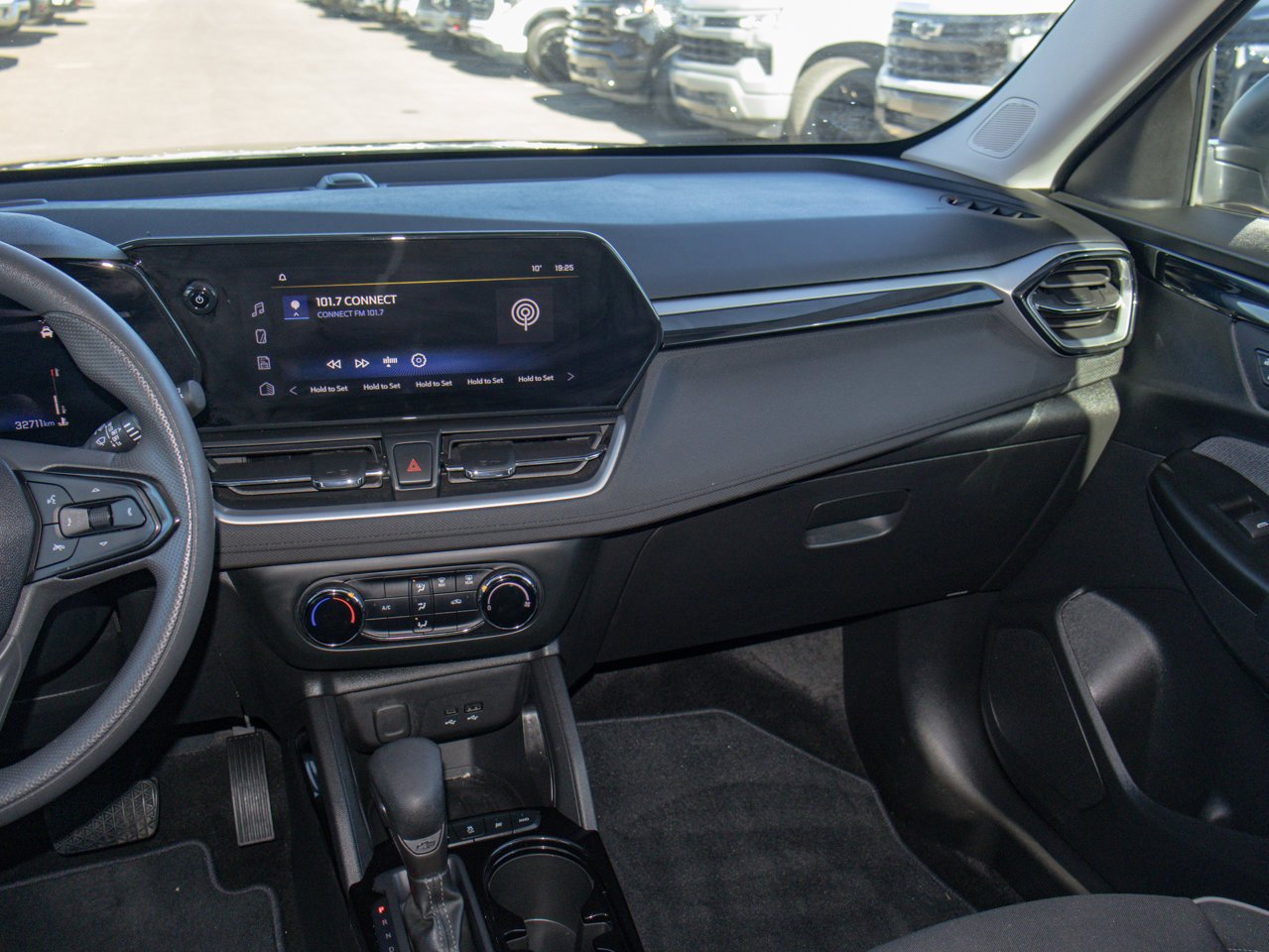 2024 Chevrolet Trailblazer AWD 4dr LS Black Sherwood Park - photo #31