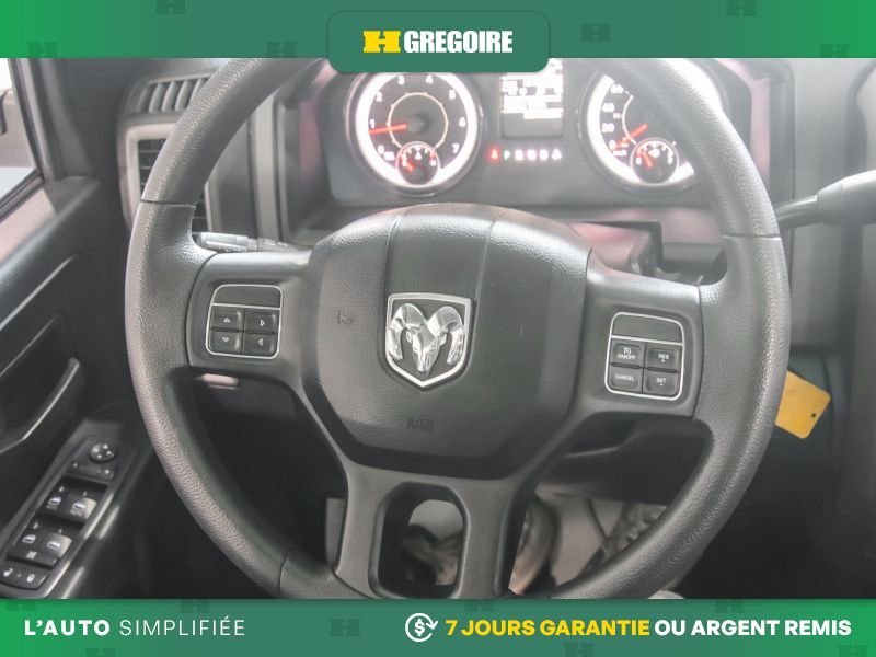 Ram 1500 820432 | ST 4WD AUTO A/C MAGS CAM RECUL BLUETOOTH 2019 Noir Laval - photo #15