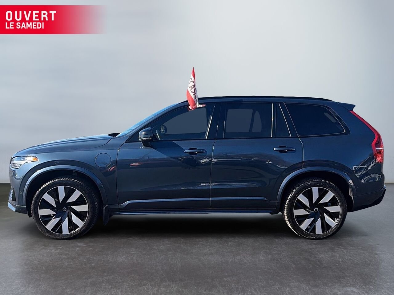 2023 Volvo XC90 Blue  - photo #2