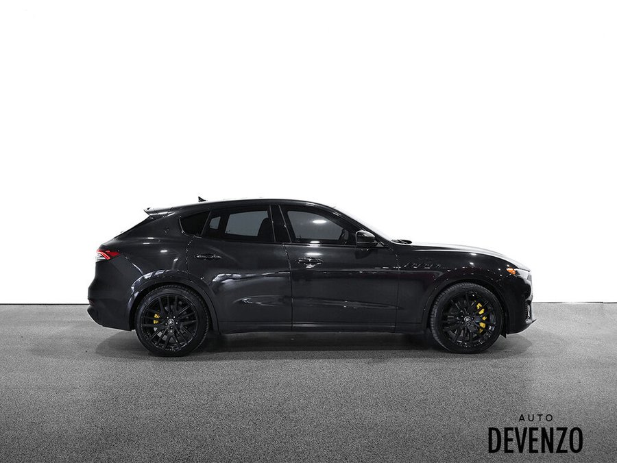 2022 Maserati Levante 2022 Black