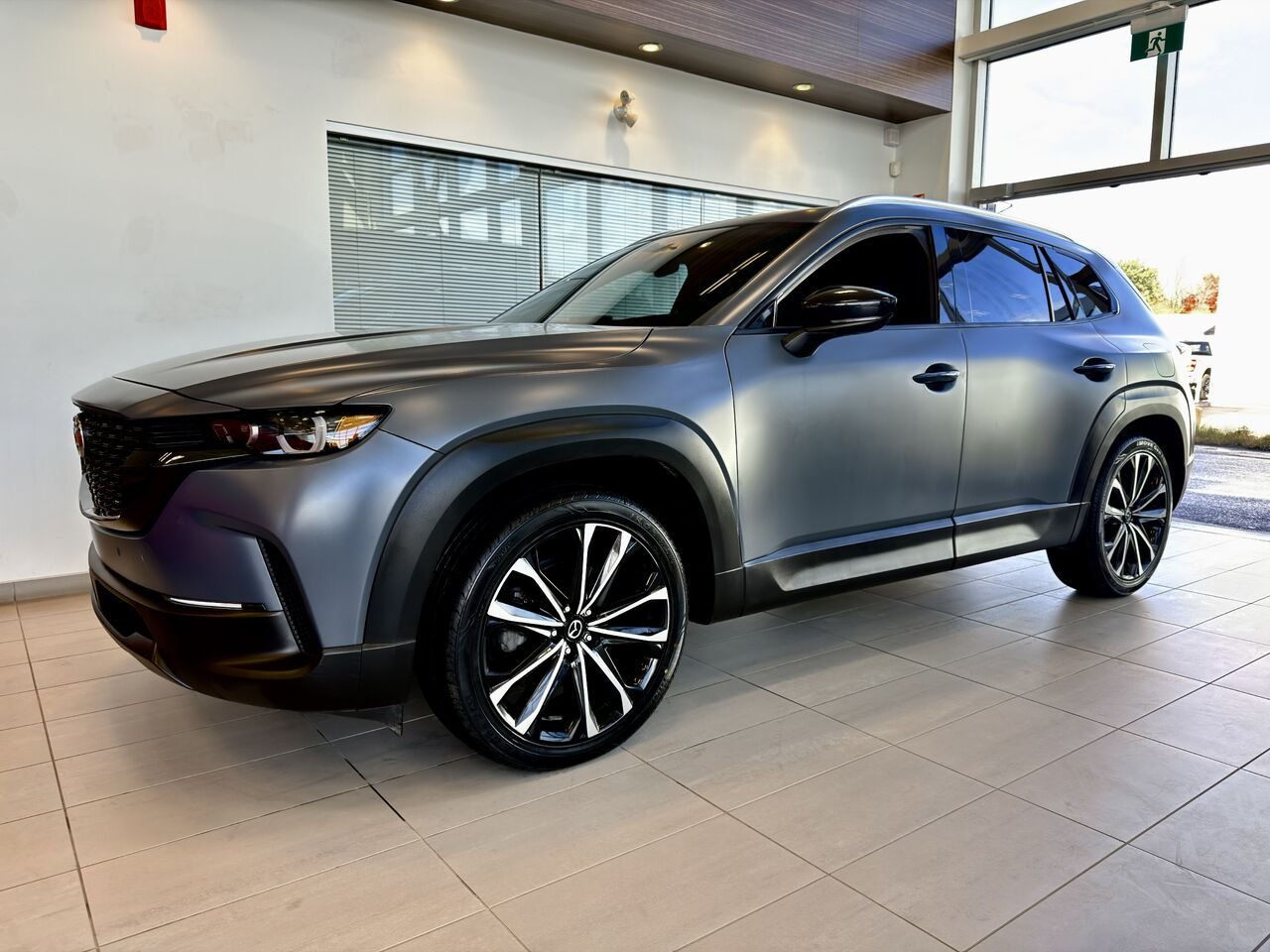 2023 Mazda CX-50 Black Notre-Dame-des-Prairies - photo #1