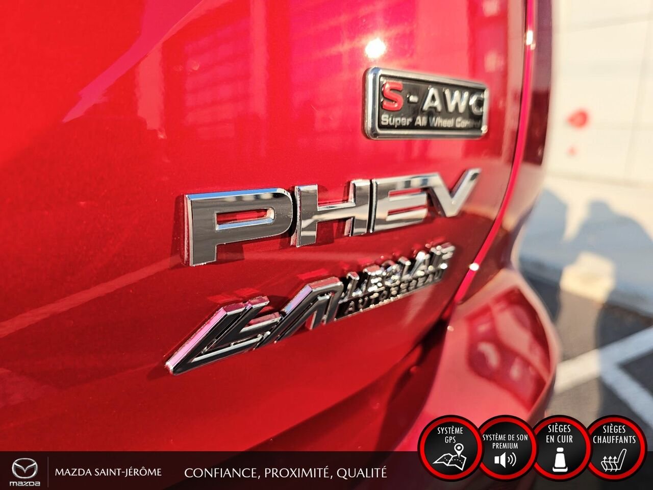 2024 Mitsubishi Outlander Red Ste-Agathe des Monts - photo #8