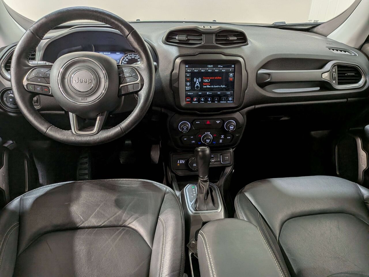 2019 Jeep Renegade Limited 4x4 Silver Val-David - photo #29